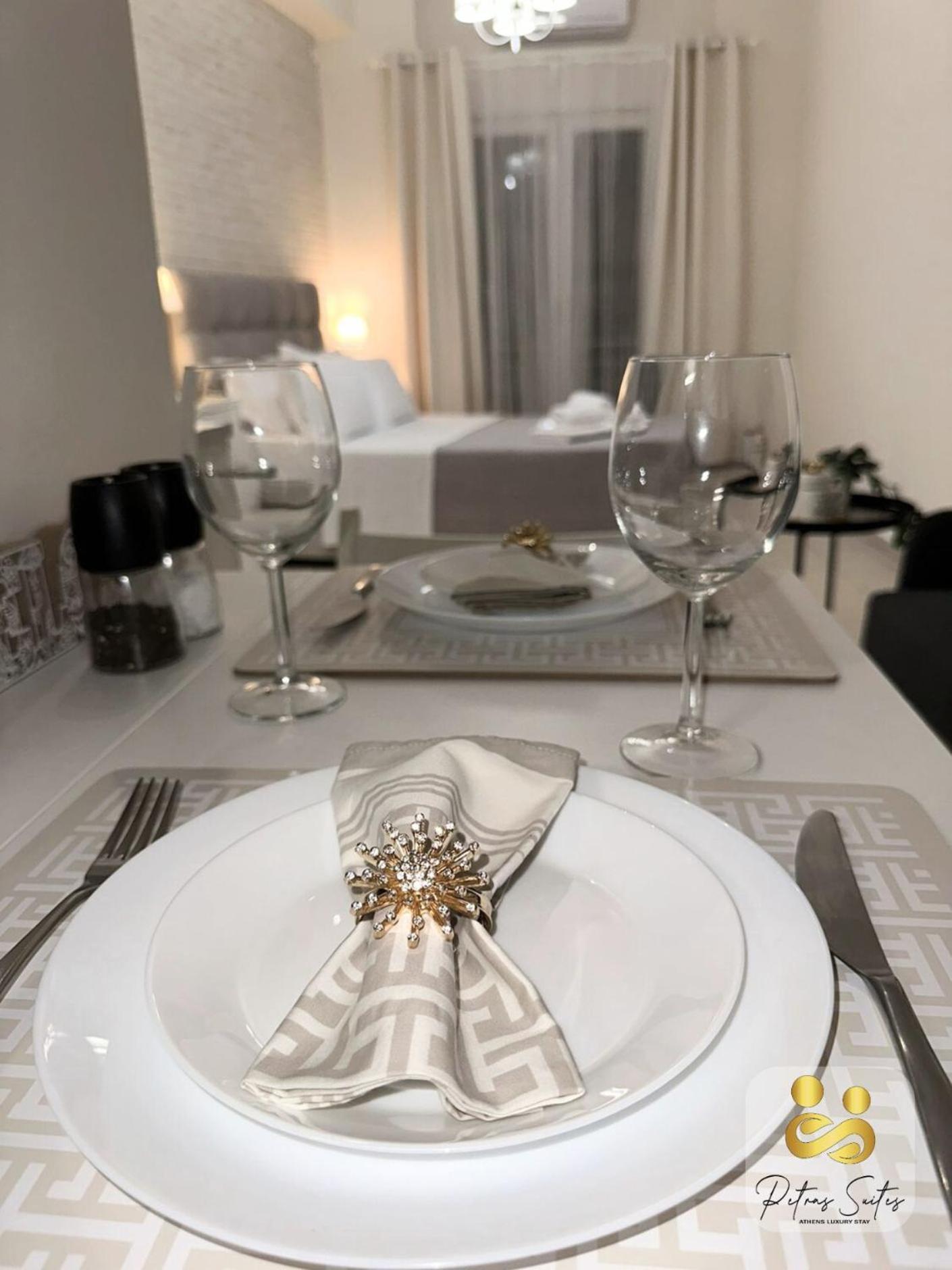 Petras Luxury Suites Aten Exteriör bild
